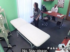 Trustful patient gets doctor dick in office